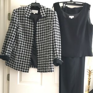 Tahari size 18, 3-piece suit